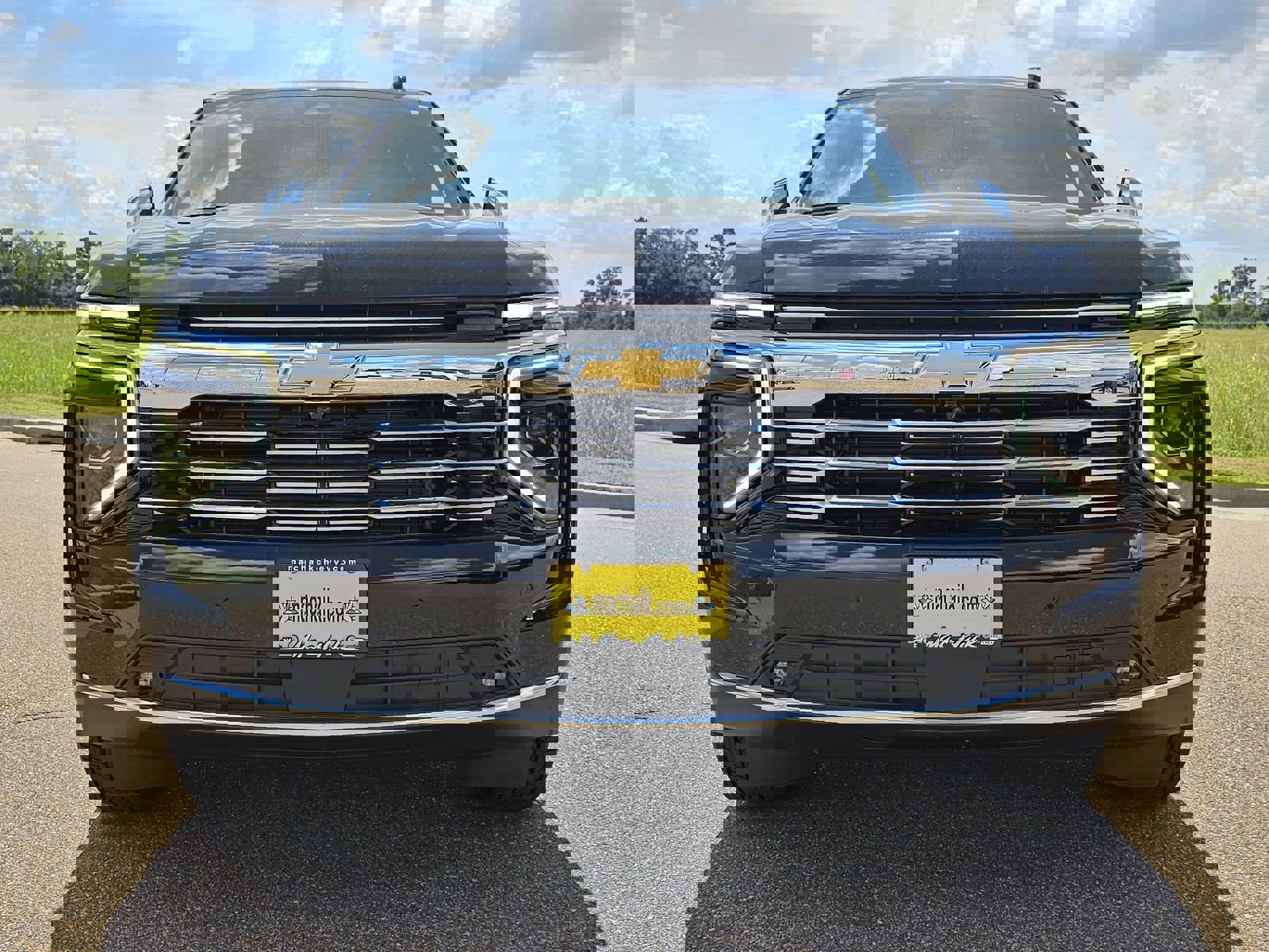 New 2025 Chevrolet Suburban Premier w/ Sun And Tow Package image 3