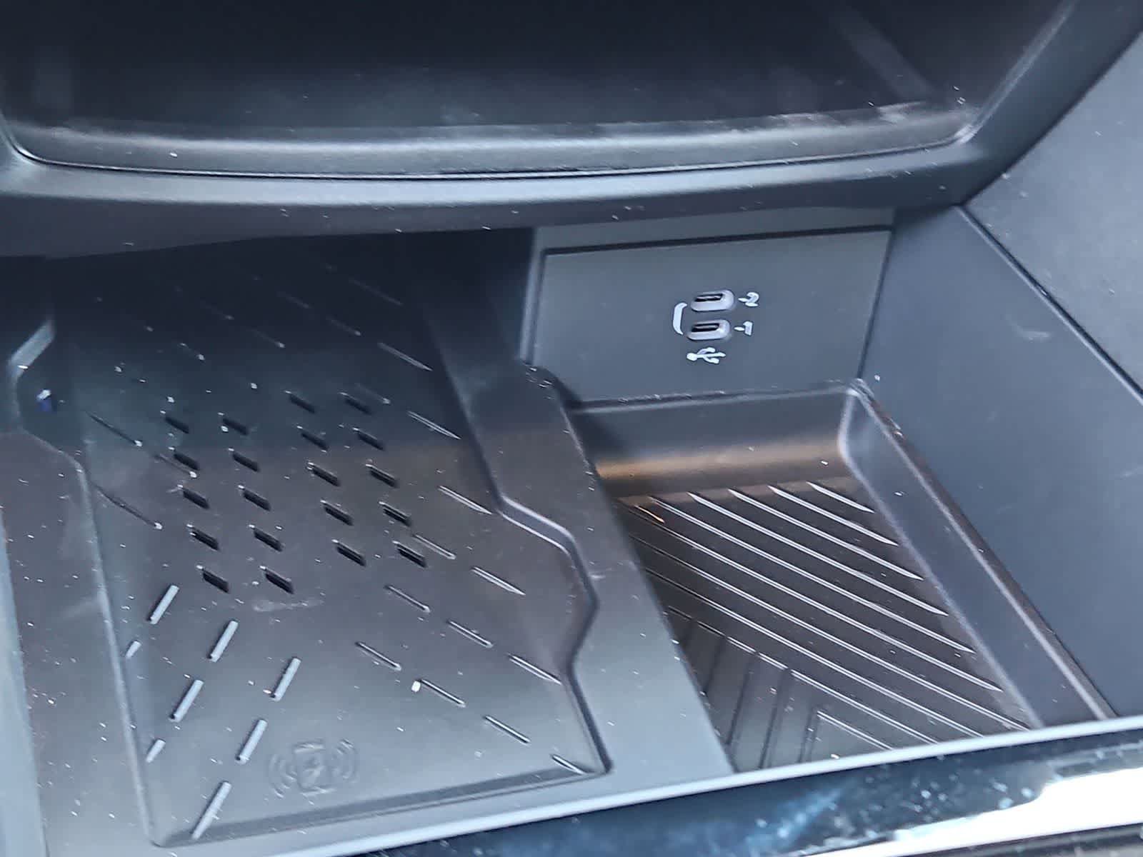 New 2026 Chrysler Pacifica Limited AWD/4WD image 30