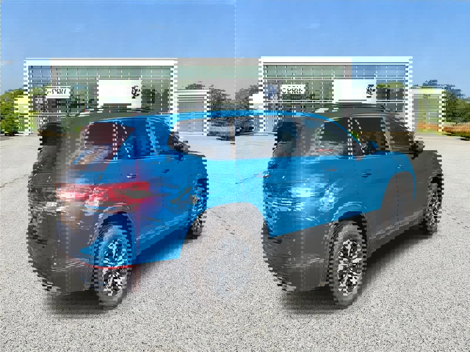 Certified 2025 Volkswagen Atlas SE image 10