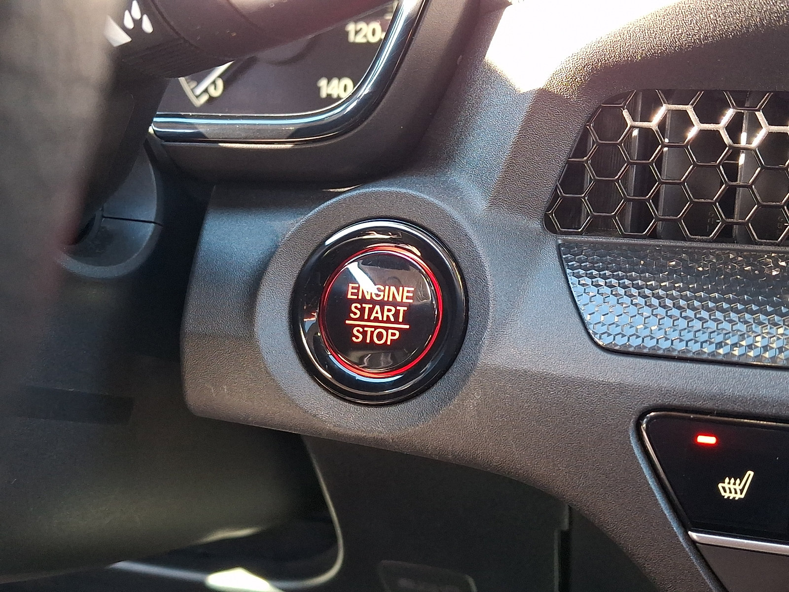 Used 2025 Honda CR-V EX image 26