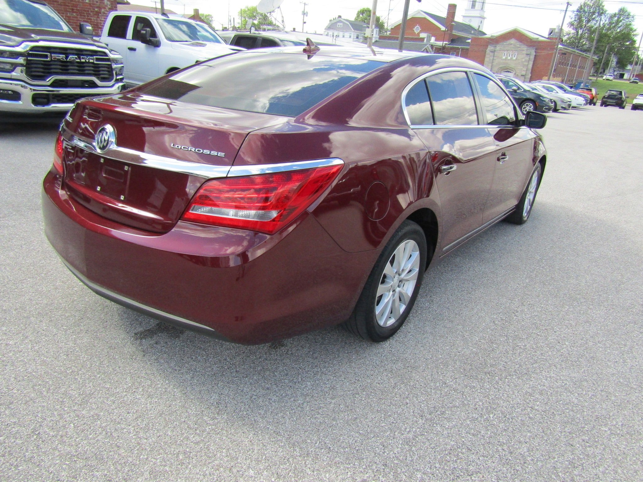 Used 2014 Buick LaCrosse FWD image 3