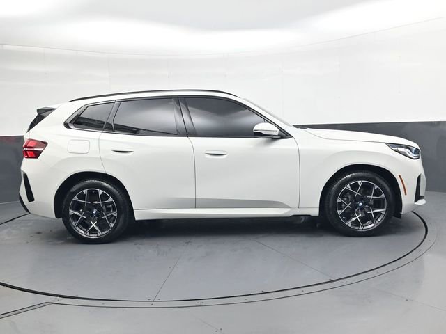 Used 2026 BMW X3 xDrive30 w/ M Sport Package image 3