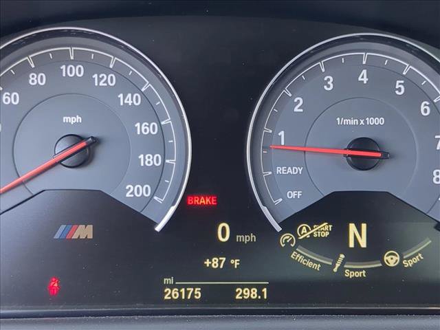 Used 2018 BMW M3 RWD image 9