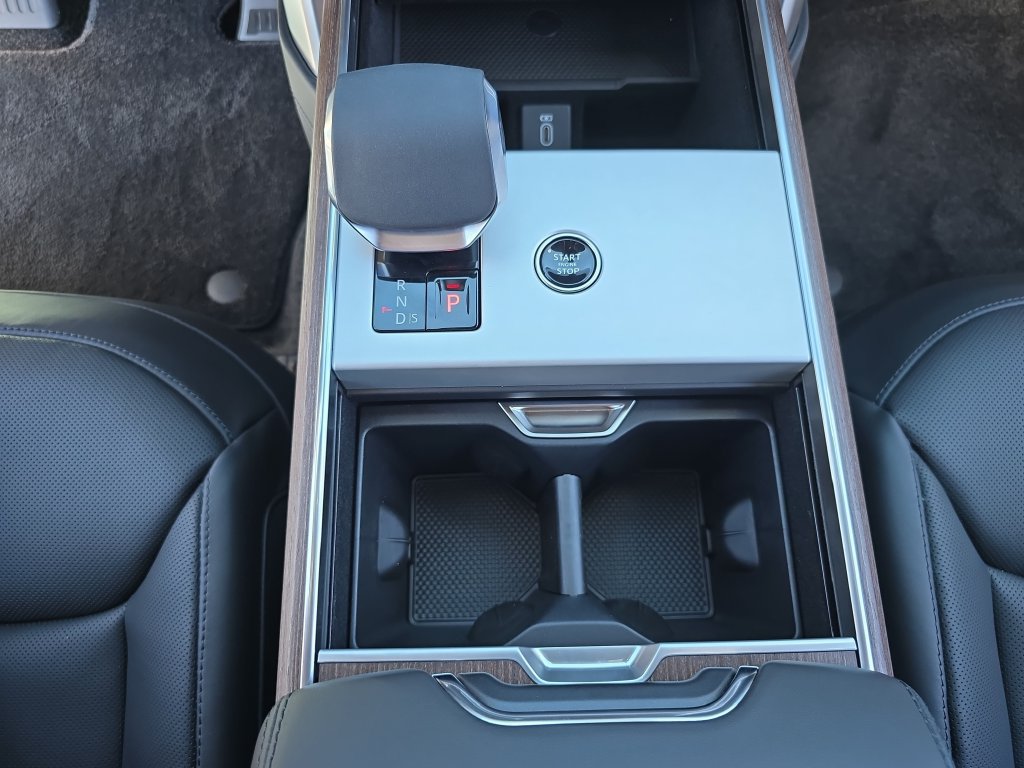 New 2026 Land Rover Range Rover SE AWD/4WD image 26
