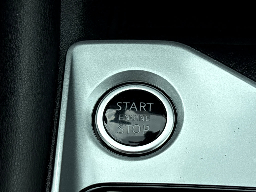 Used 2019 Nissan Altima 2.5 Platinum image 6