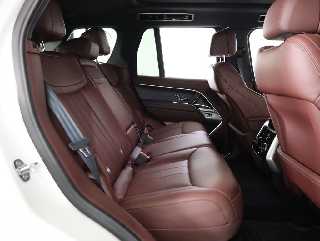 Used 2025 Land Rover Range Rover SE AWD/4WD image 58