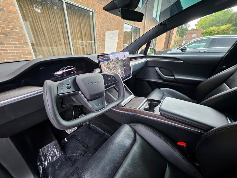 Used 2023 Tesla Model X AWD/4WD image 38