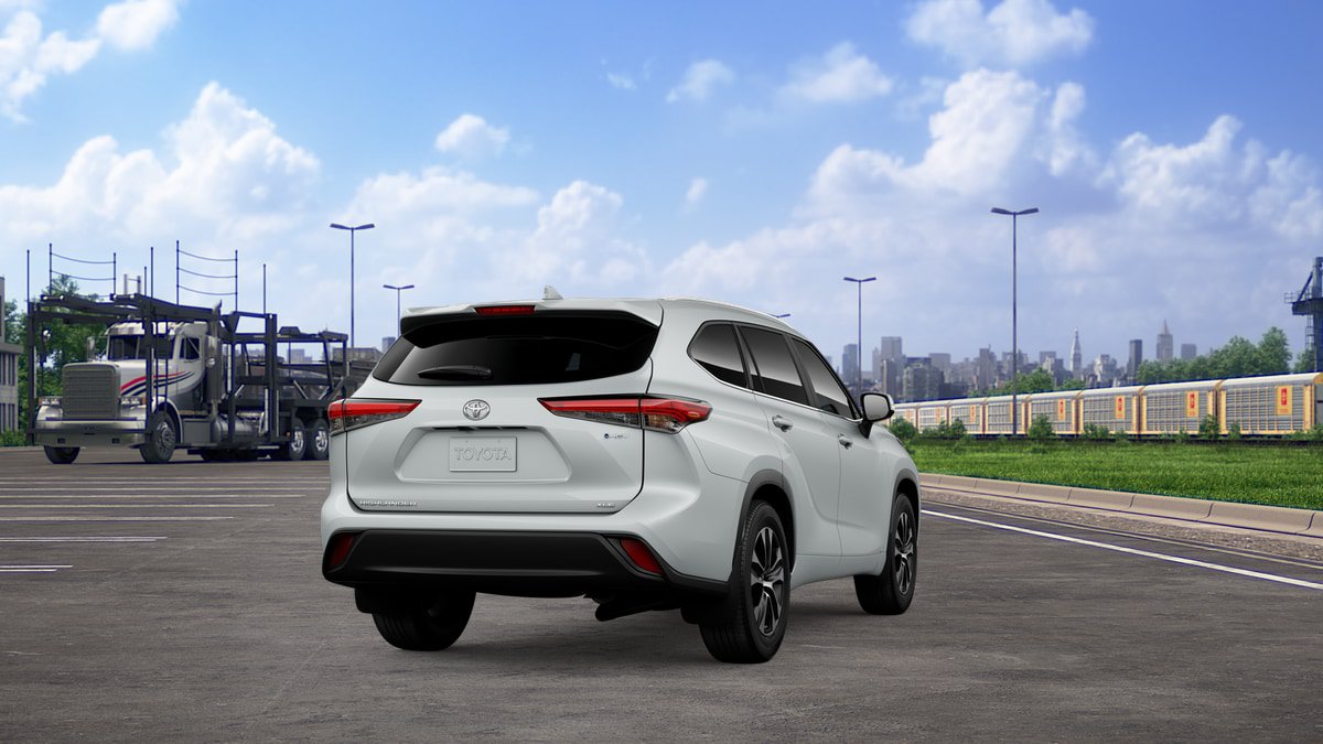 New 2026 Toyota Highlander XLE AWD/4WD image 9