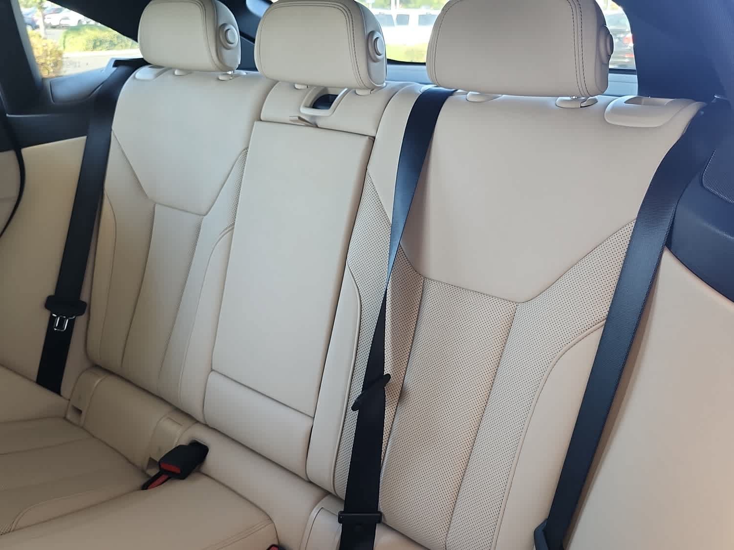 New 2026 BMW i4 eDrive40 w/ Premium Package RWD image 27