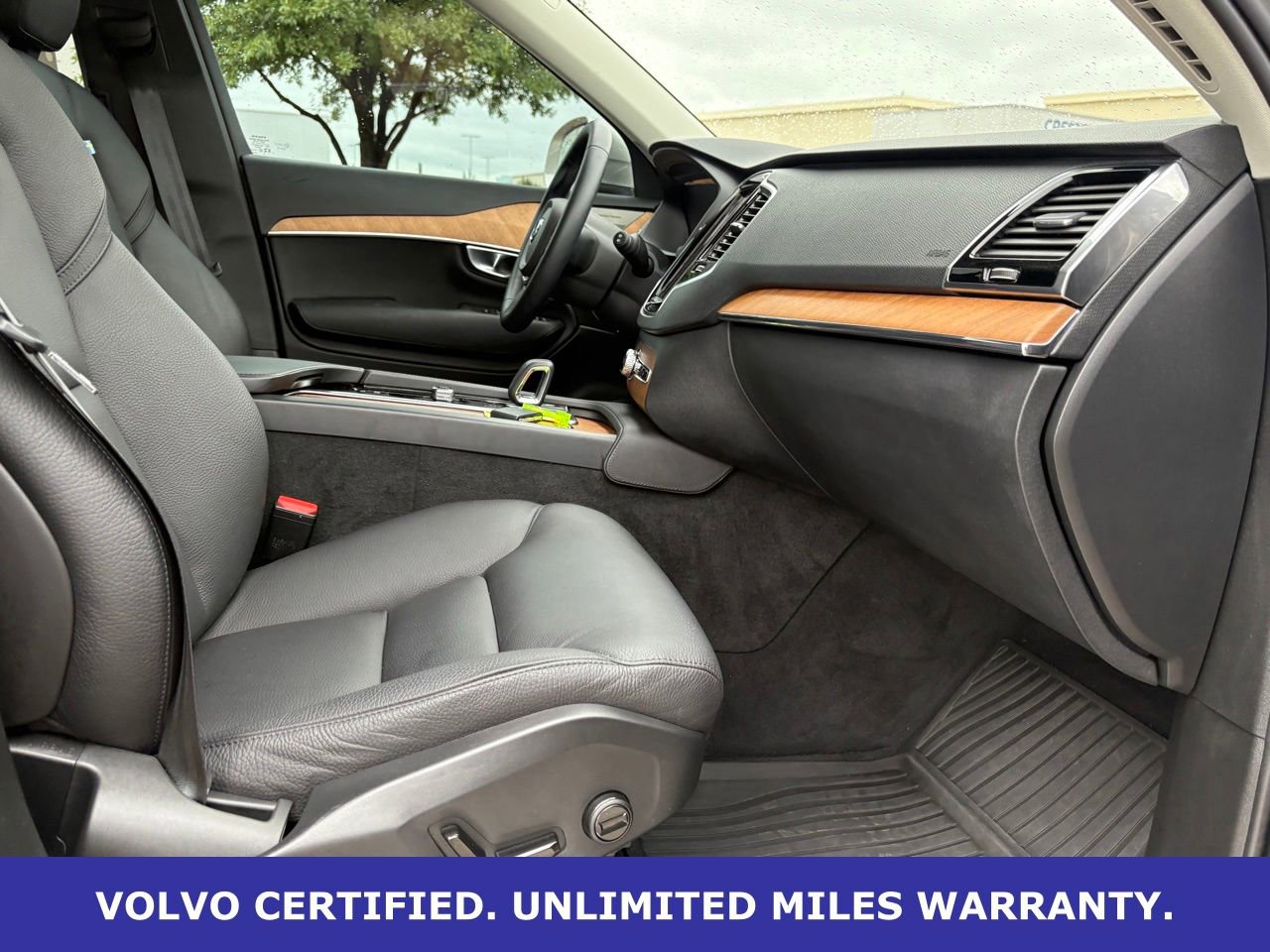 Certified 2024 Volvo XC90 B6 Plus w/ Protection Package Premier AWD/4WD image 36