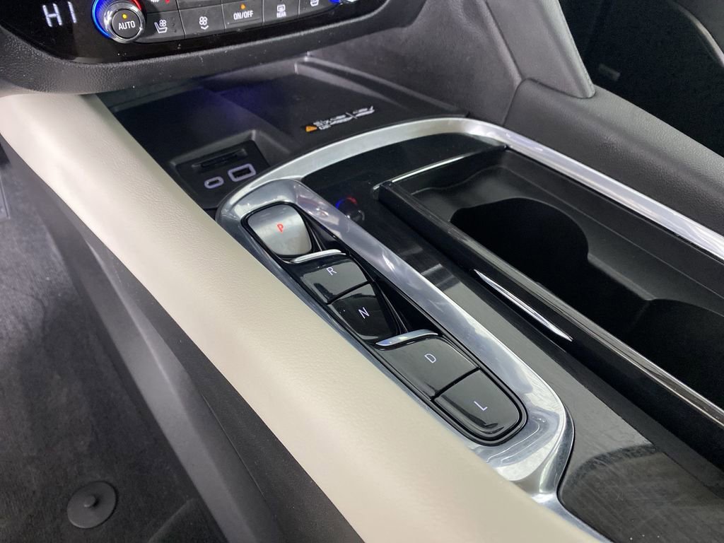 Used 2022 Buick Enclave Premium w/ Surround and Sites Package image 19