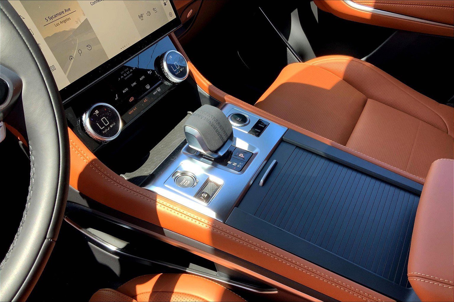 New 2026 Jaguar F-PACE R-Dynamic S image 7