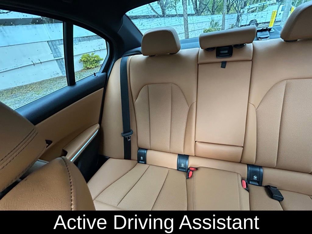 Used 2022 BMW 330i Sedan w/ Driving Assistance Package RWD image 12