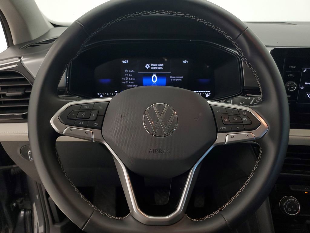 Used 2025 Volkswagen Taos S image 15