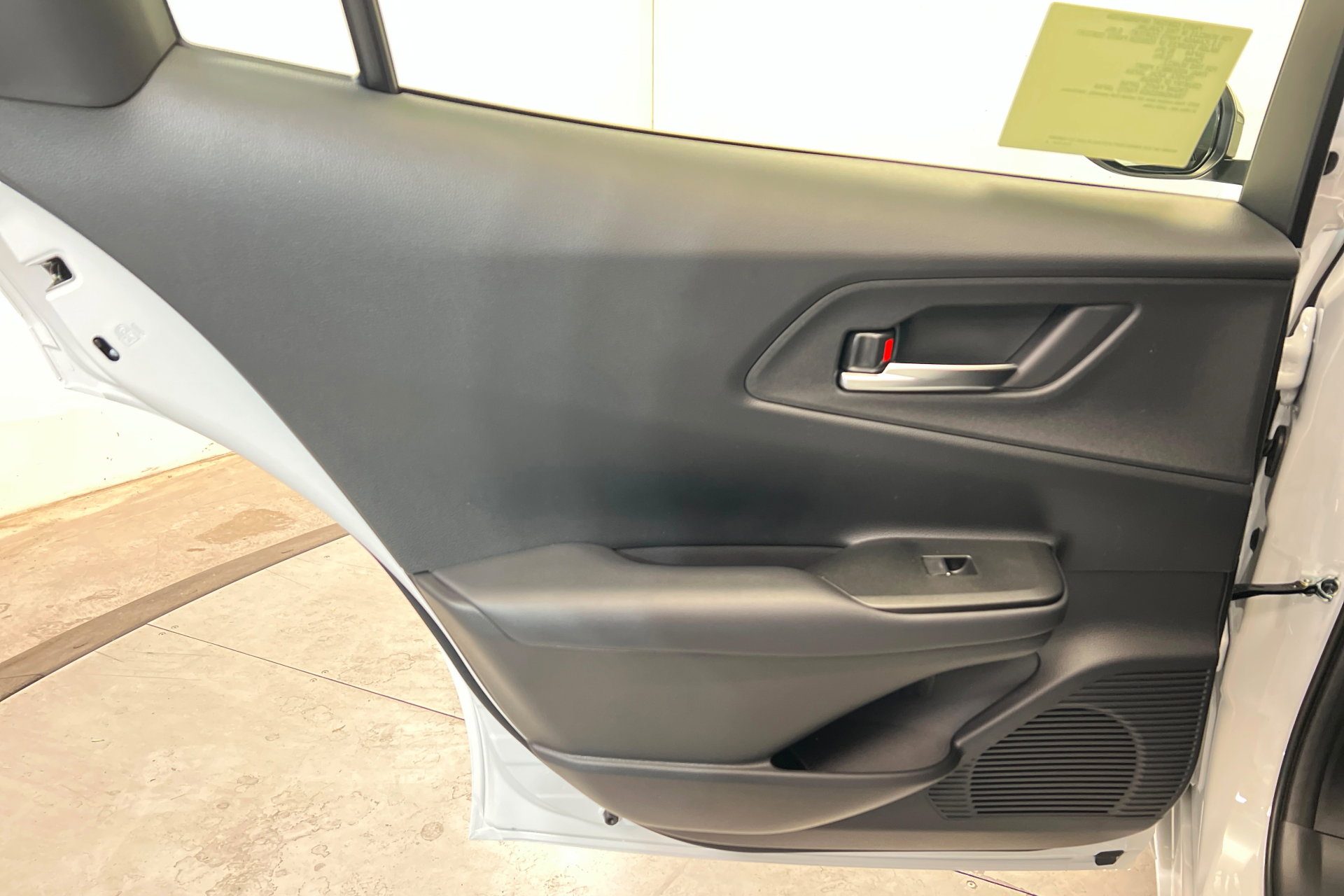 New 2026 Toyota Prius Plug-In Hybrid FWD image 18