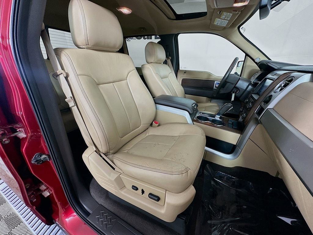 Used 2014 Ford F150 Lariat w/ Equipment Group 502A Luxury image 34
