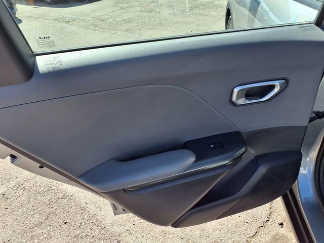 Used 2025 Kia K4 LXS FWD image 8