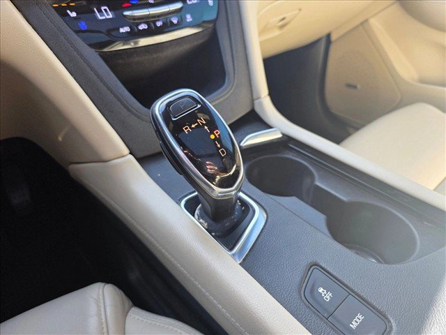 Used 2018 Cadillac XT5 Premium Luxury w/ Driver Assist Package FWD image 17