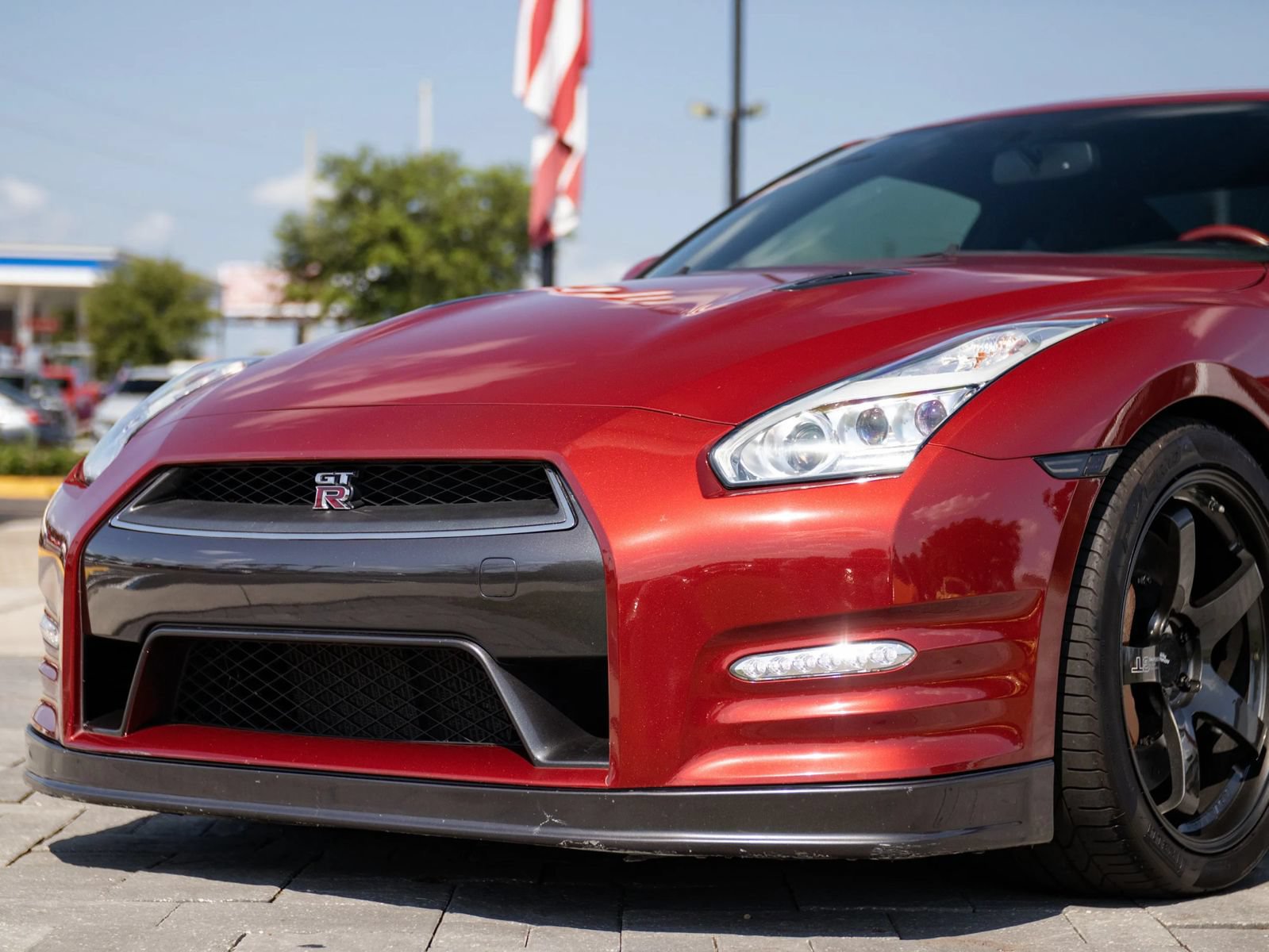 Used 2015 Nissan GT-R Black Edition AWD/4WD image 7