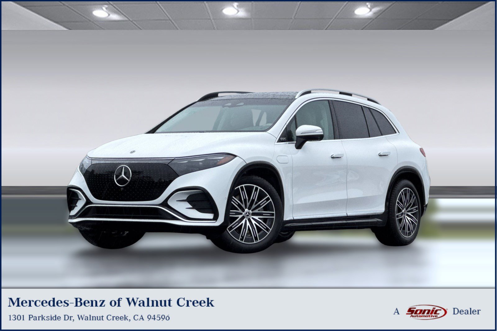 New 2026 Mercedes-Benz EQS 550 4MATIC SUV image 1