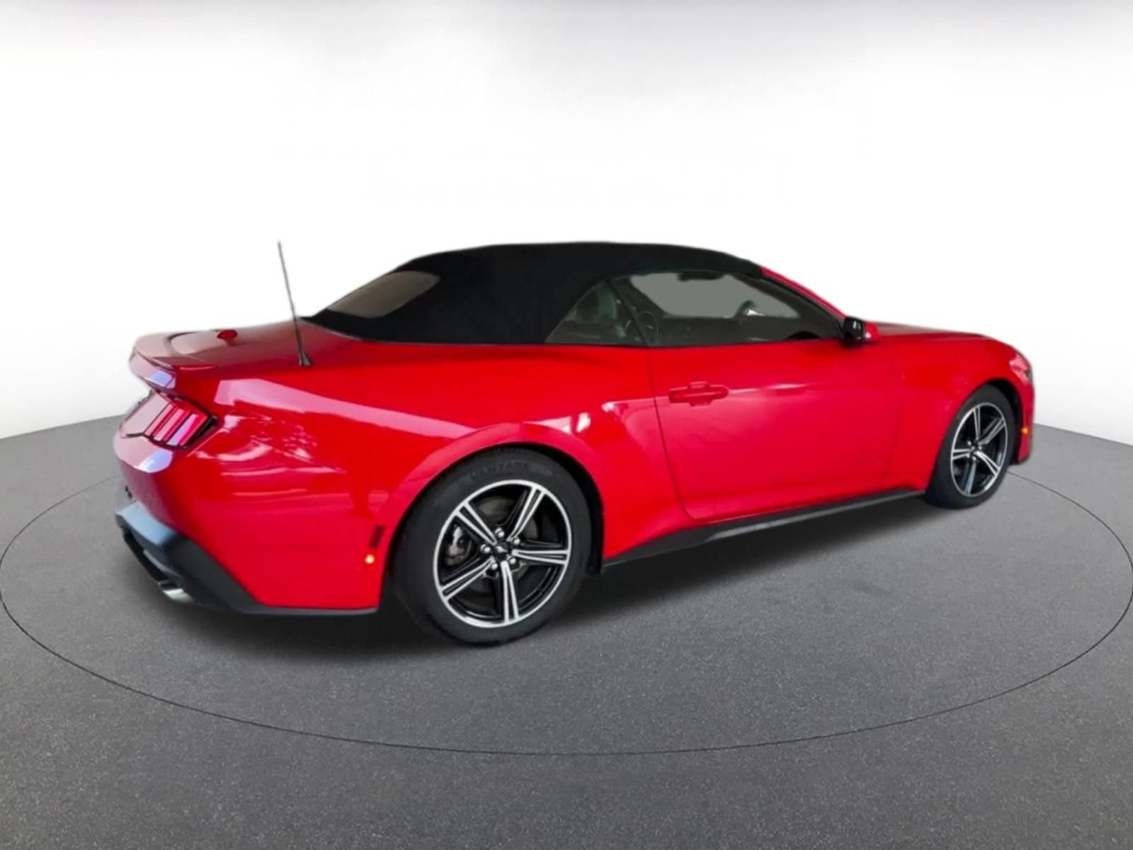 Used 2024 Ford Mustang Premium RWD image 15