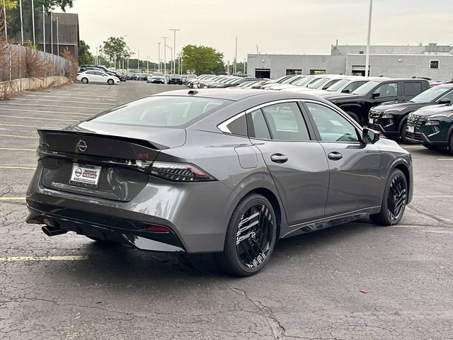 New 2026 Nissan Sentra SR w/ SR Premium Package FWD image 4