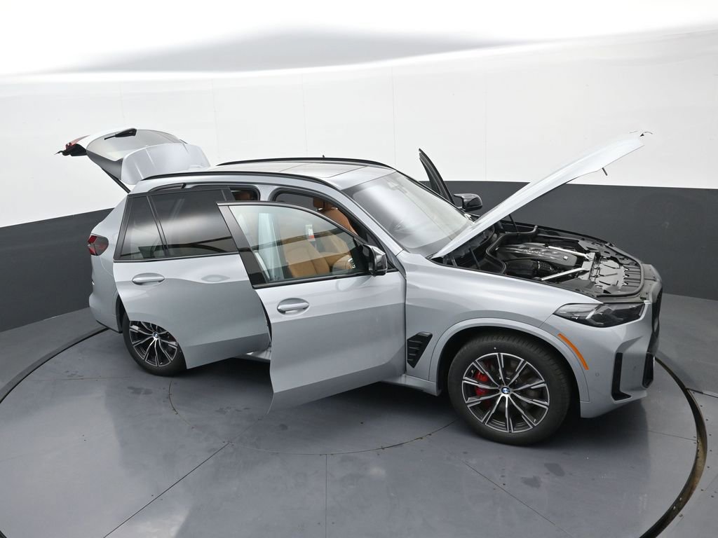 New 2026 BMW X5 M60i w/ Climate Comfort Package image 37