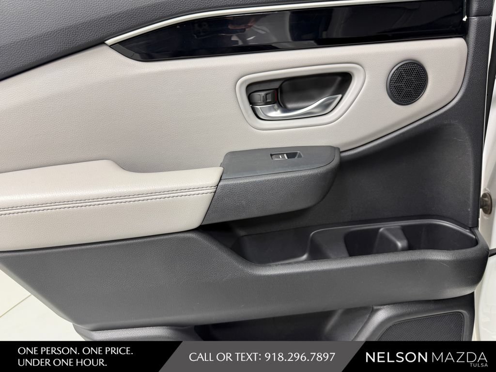 Used 2023 Honda Pilot Touring image 31