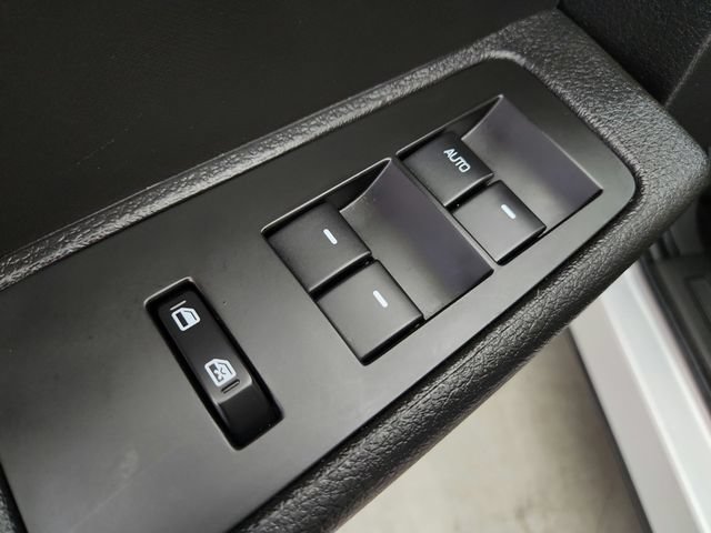 Used 2019 Ford Flex SE FWD image 16