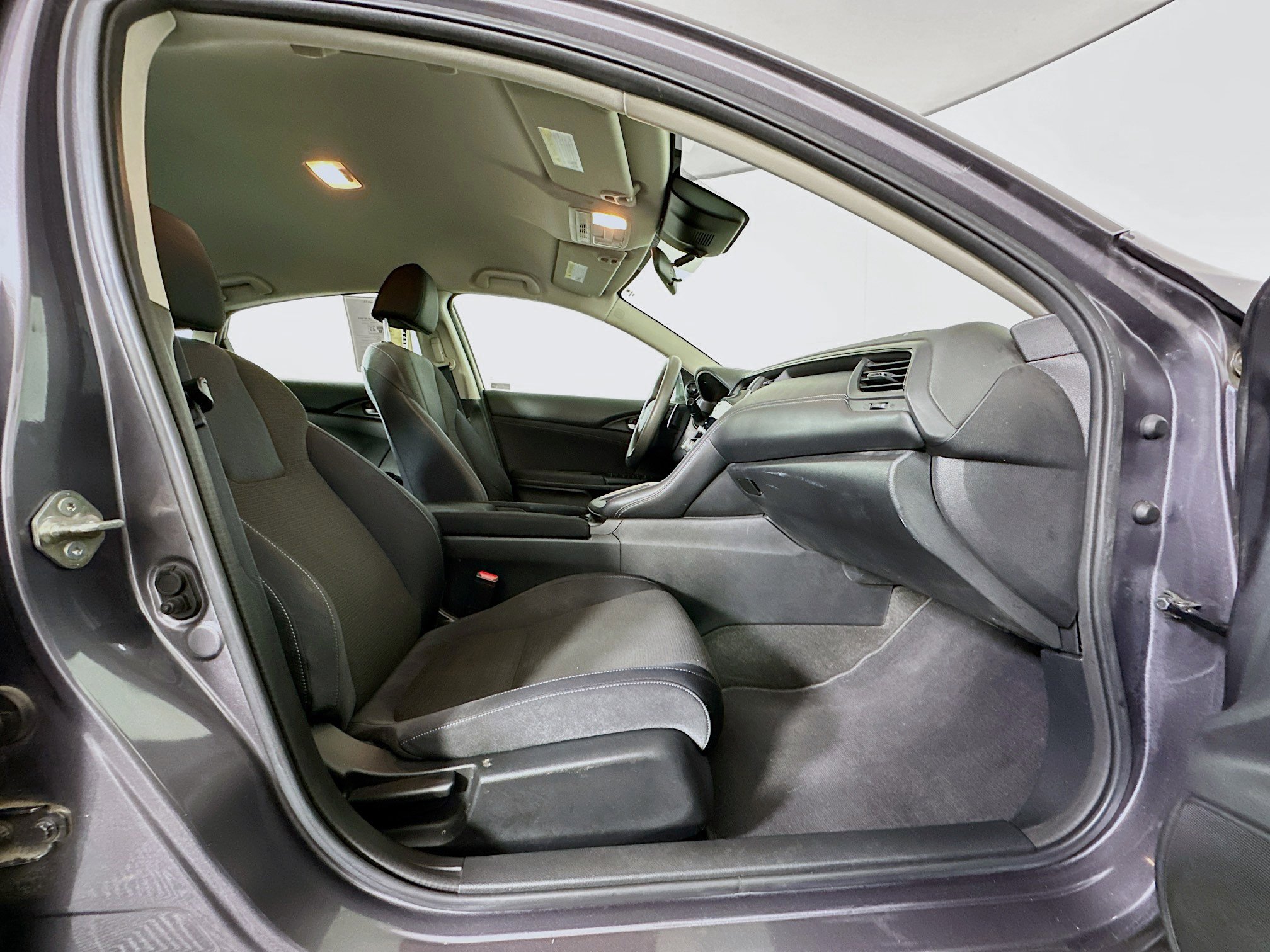 Used 2019 Honda Insight EX image 28