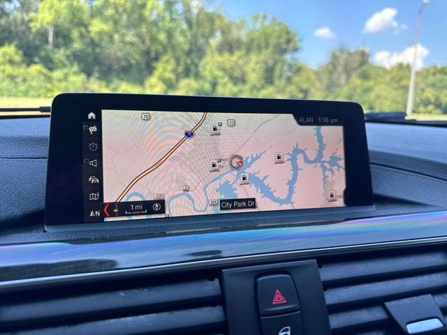 Used 2018 BMW 330i xDrive Sedan AWD/4WD image 21