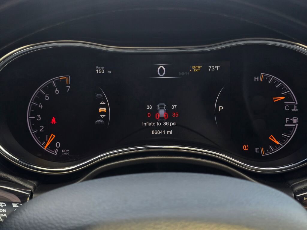 Used 2020 Jeep Grand Cherokee Overland image 35