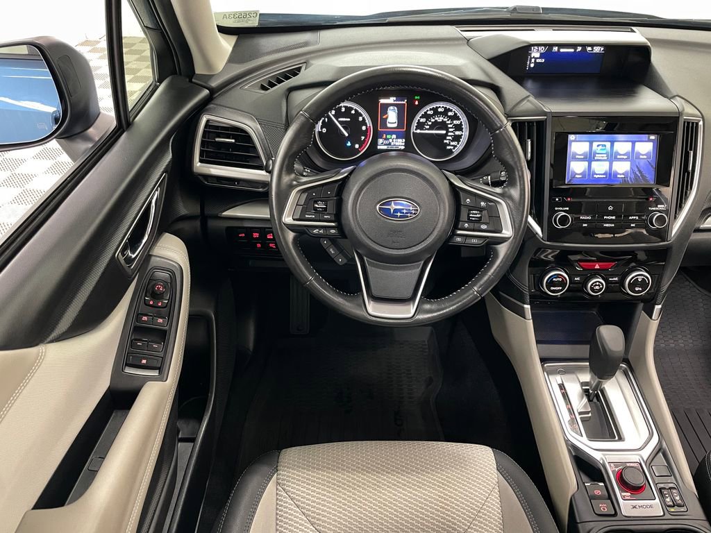 Used 2022 Subaru Forester Premium AWD/4WD image 22