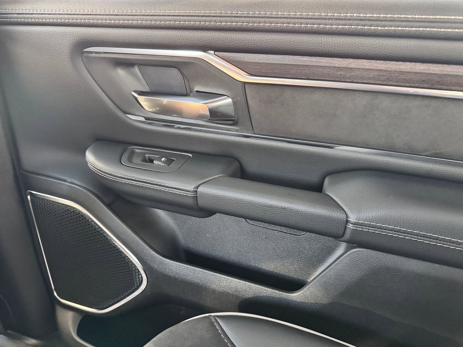 New 2026 RAM 1500 Laramie w/ Bed Utility Group image 25