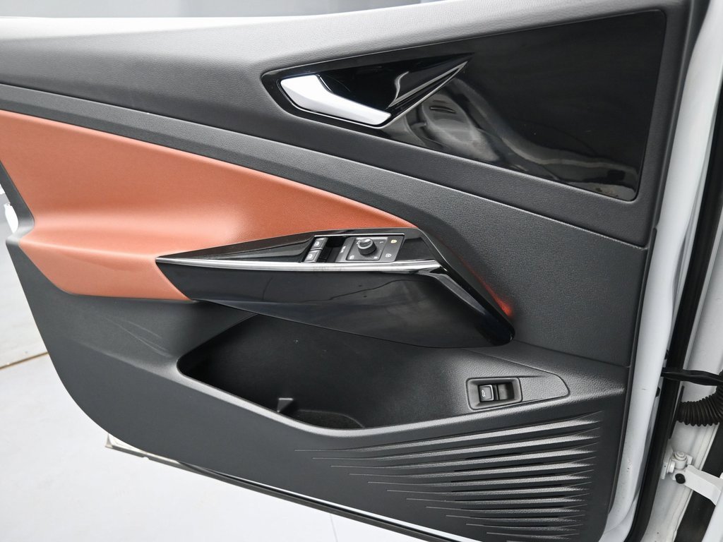 Used 2022 Volkswagen ID.4 Pro S image 25