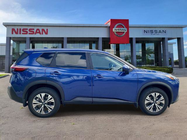 Certified 2023 Nissan Rogue SV image 3