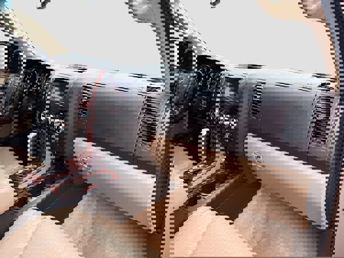 Used 2008 Toyota Sequoia Platinum image 31