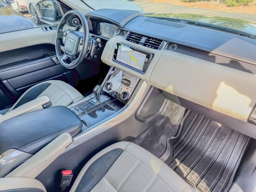 Used 2020 Land Rover Range Rover Sport HSE Dynamic image 12