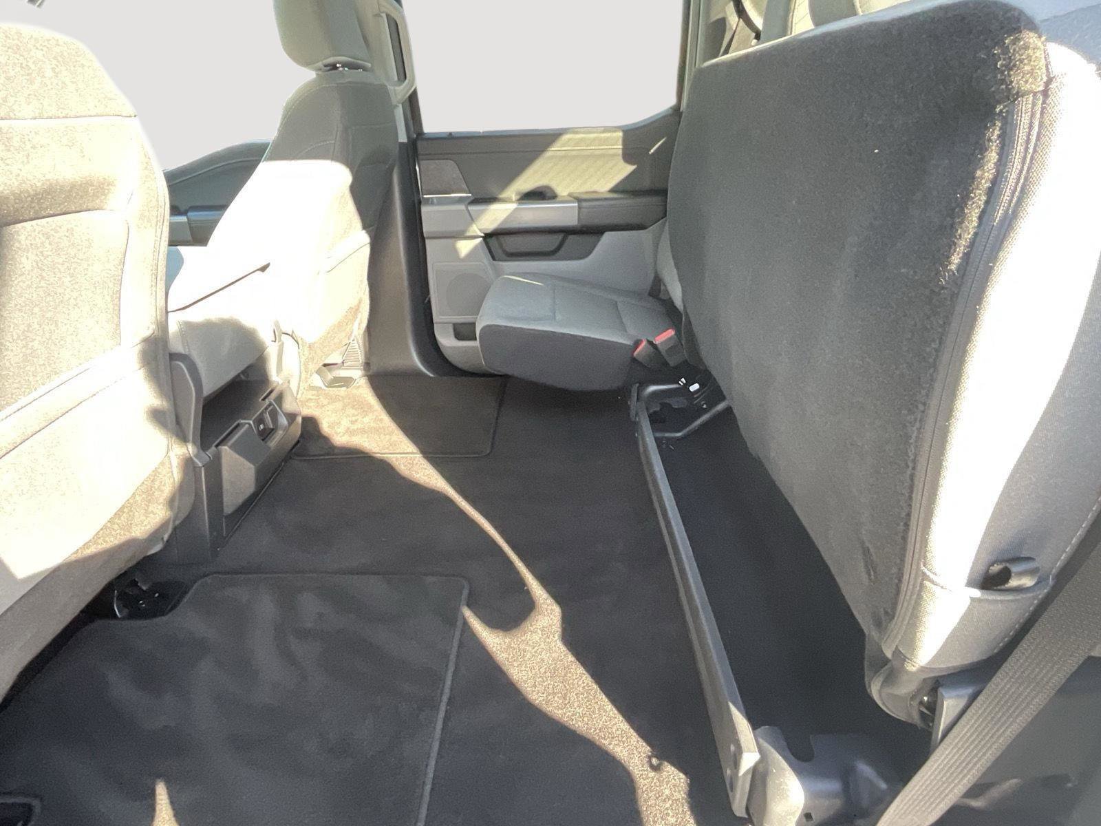 Used 2025 Ford F150 XLT w/ Equipment Group 301A Standard image 19