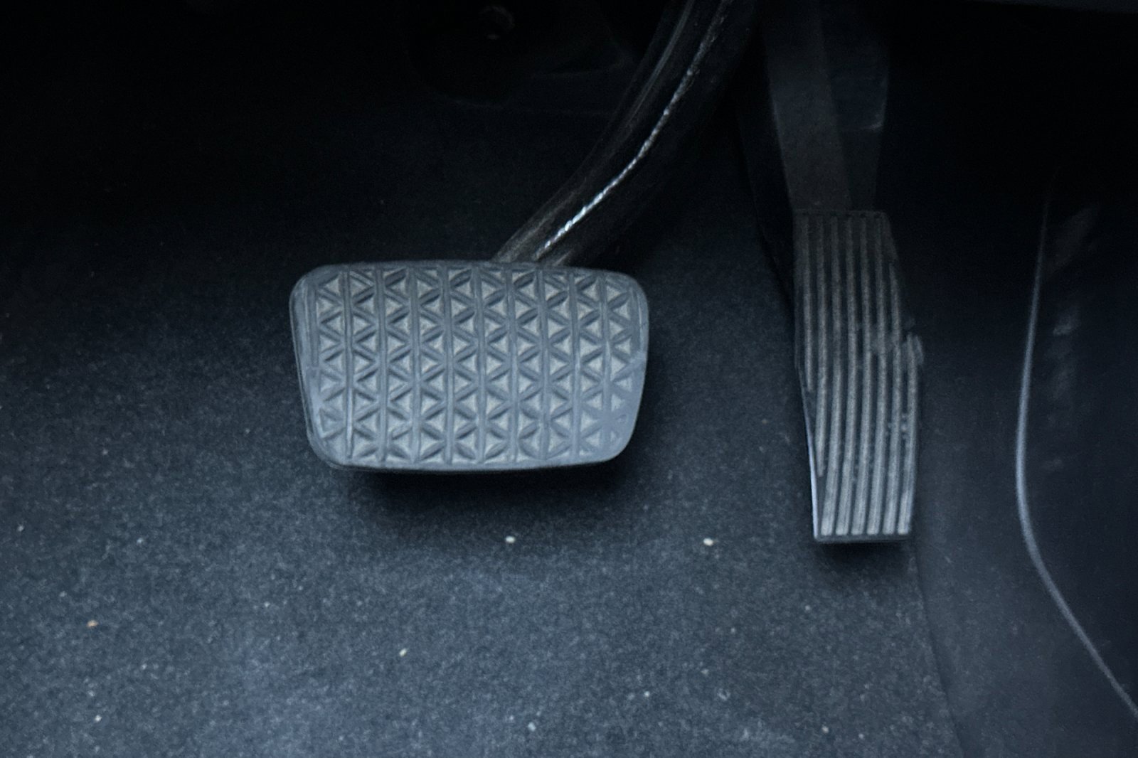 Used 2023 GMC Terrain SLT image 45