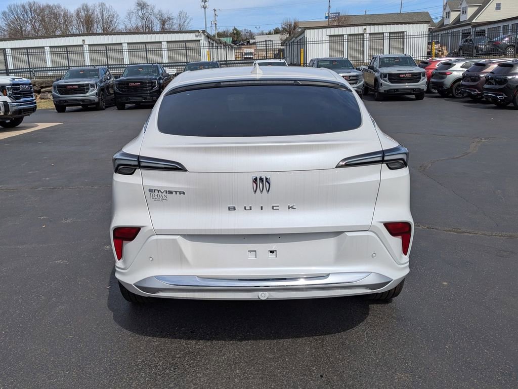 New 2025 Buick Envista Avenir image 4