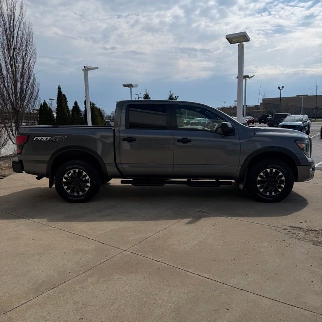 Used 2021 Nissan Titan PRO-4X w/ Pro-4x Utility Package AWD/4WD image 6