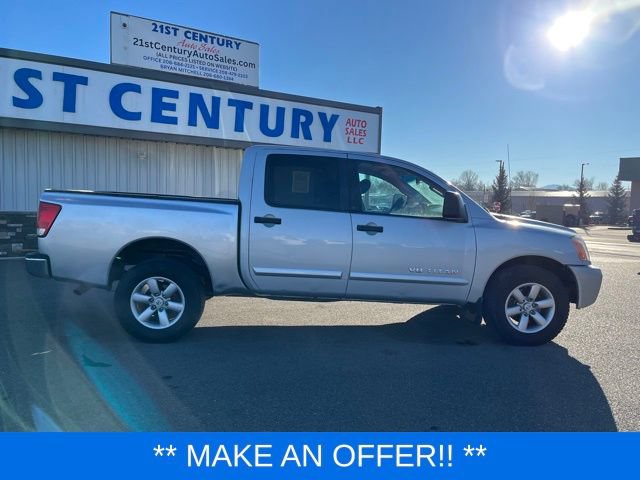 Used 2015 Nissan Titan S AWD/4WD image 17
