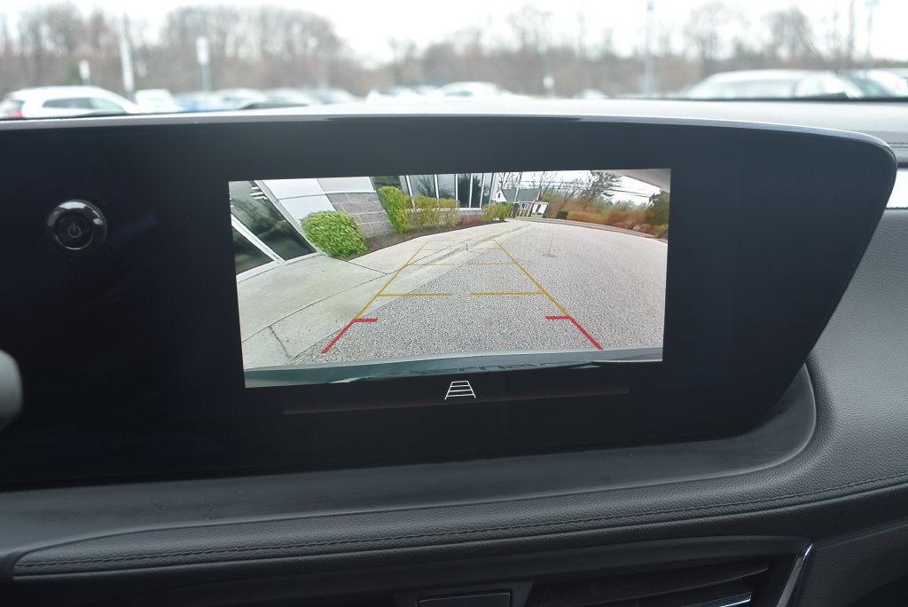 Used 2025 Buick Encore GX Preferred AWD/4WD image 15