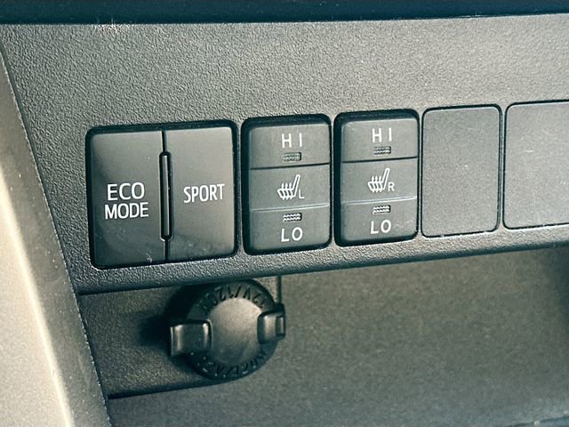 Used 2013 Toyota RAV4 Limited AWD/4WD image 20