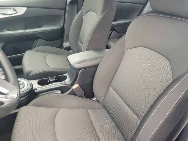 Used 2024 Kia Forte LXS image 11