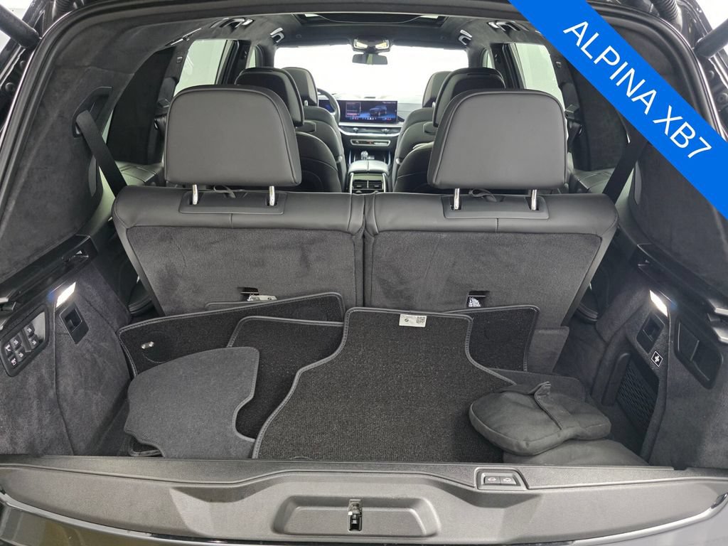 Used 2024 BMW ALPINA XB7 AWD/4WD image 18