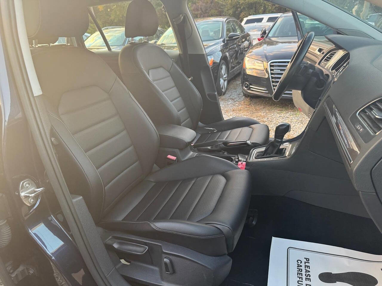 Used 2017 Volkswagen Golf Alltrack SE image 29