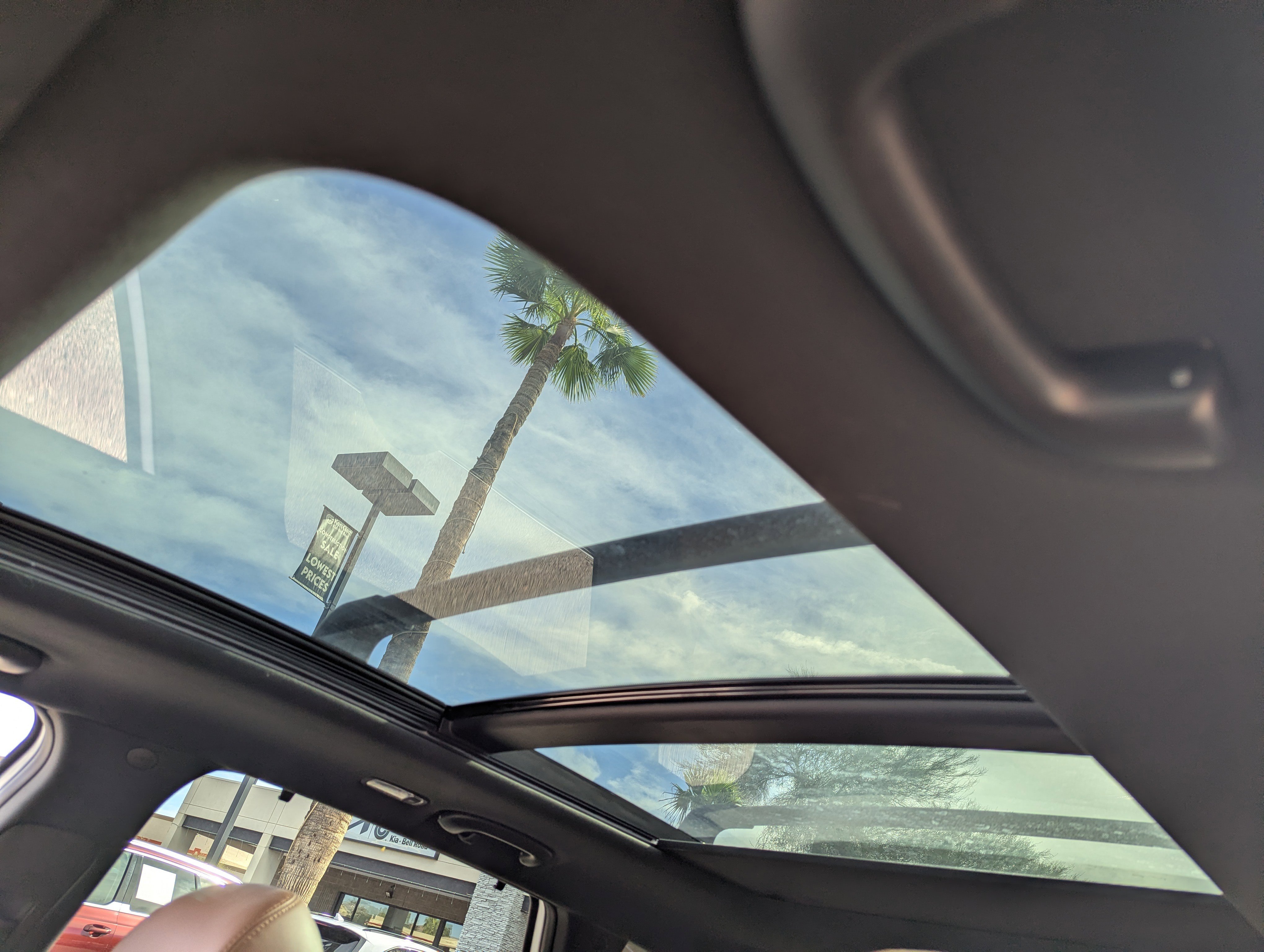 Used 2019 Kia Sorento SX image 35