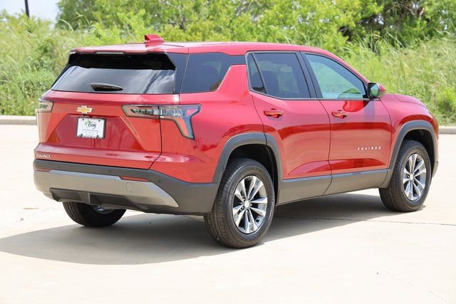 New 2026 Chevrolet Equinox LT w/ Convenience Package II image 8